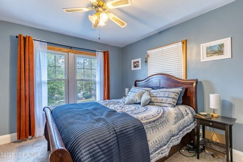 Tiny photo for 2724 Latonia Boulevard, Toledo, OH 43606 (MLS # 10000273)