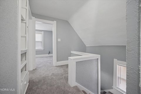 Tiny photo for 1012 Idaho Street, Toledo, OH 43605 (MLS # 10006551)