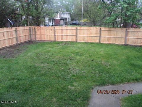 Tiny photo for 1817 Lawrence Avenue, Toledo, OH 43606 (MLS # 10006952)