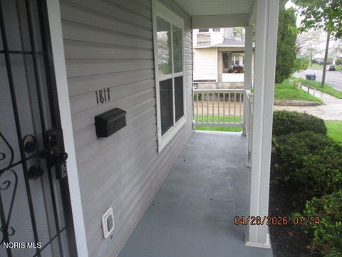 Tiny photo for 1817 Lawrence Avenue, Toledo, OH 43606 (MLS # 10006952)