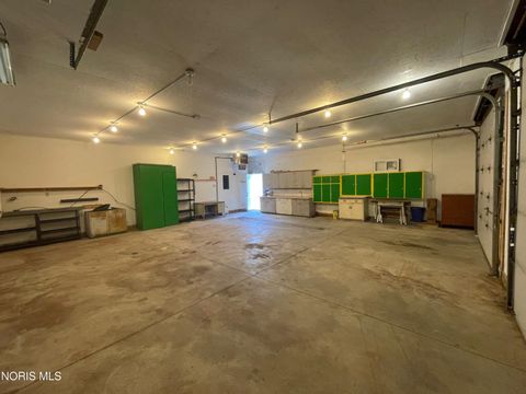 Tiny photo for 11051 County Road C, Bryan, OH 43506 (MLS # 10009007)