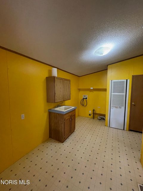Tiny photo for 11051 County Road C, Bryan, OH 43506 (MLS # 10009007)