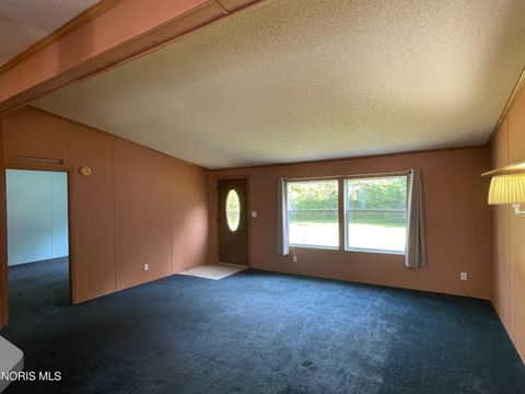 Tiny photo for 11051 County Road C, Bryan, OH 43506 (MLS # 10009007)