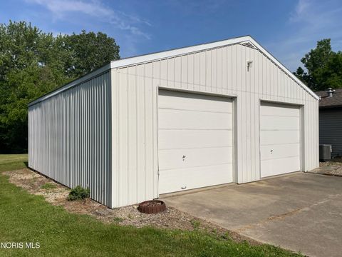 Tiny photo for 11051 County Road C, Bryan, OH 43506 (MLS # 10009007)