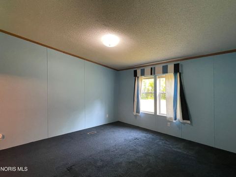 Tiny photo for 11051 County Road C, Bryan, OH 43506 (MLS # 10009007)