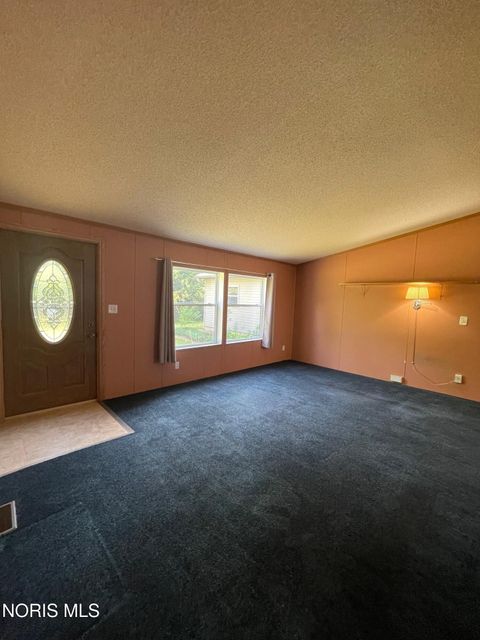 Tiny photo for 11051 County Road C, Bryan, OH 43506 (MLS # 10009007)