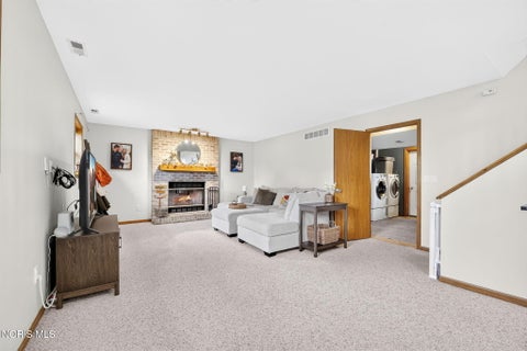Tiny photo for 5576 Forest Green Drive, Toledo, OH 43615 (MLS # 10014369)