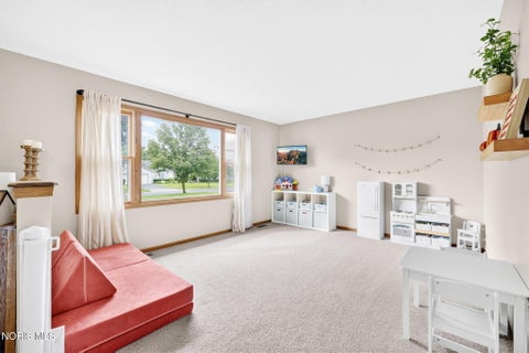 Tiny photo for 5576 Forest Green Drive, Toledo, OH 43615 (MLS # 10014369)