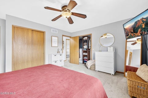 Tiny photo for 5576 Forest Green Drive, Toledo, OH 43615 (MLS # 10014369)