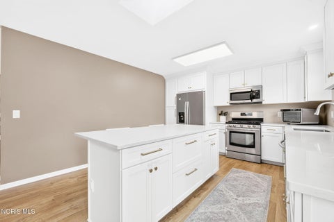 Tiny photo for 5576 Forest Green Drive, Toledo, OH 43615 (MLS # 10014369)
