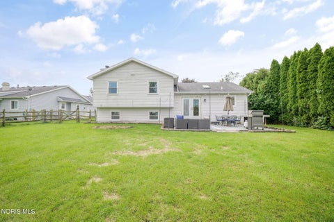 Tiny photo for 5576 Forest Green Drive, Toledo, OH 43615 (MLS # 10014369)