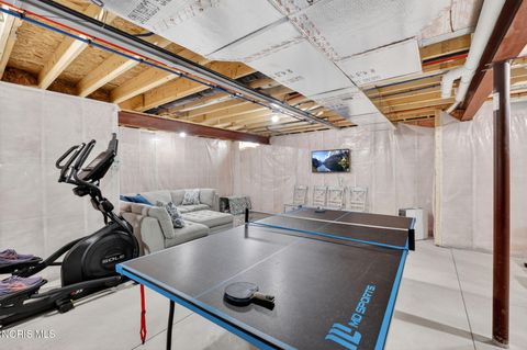 Tiny photo for 151 Valley Hall Drive, Perrysburg, OH 43551 (MLS # 10006572)