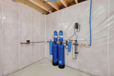 Tiny photo for 151 Valley Hall Drive, Perrysburg, OH 43551 (MLS # 10006572)