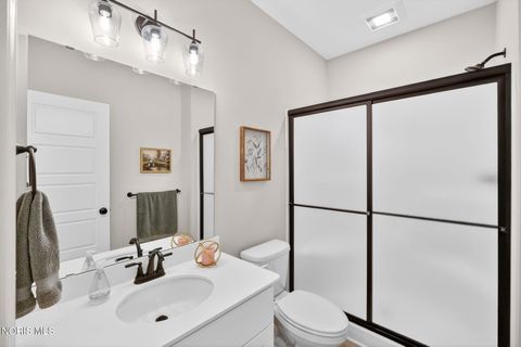 Tiny photo for 151 Valley Hall Drive, Perrysburg, OH 43551 (MLS # 10006572)