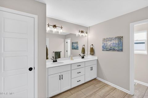 Tiny photo for 151 Valley Hall Drive, Perrysburg, OH 43551 (MLS # 10006572)