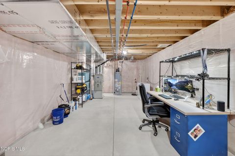 Tiny photo for 151 Valley Hall Drive, Perrysburg, OH 43551 (MLS # 10006572)