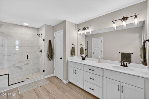 Tiny photo for 151 Valley Hall Drive, Perrysburg, OH 43551 (MLS # 10006572)