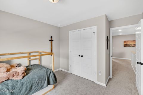 Tiny photo for 151 Valley Hall Drive, Perrysburg, OH 43551 (MLS # 10006572)