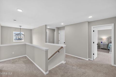 Tiny photo for 151 Valley Hall Drive, Perrysburg, OH 43551 (MLS # 10006572)