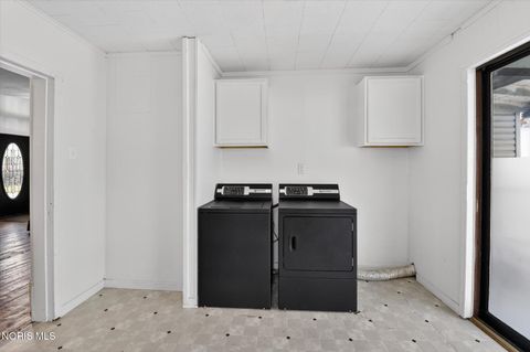 Tiny photo for 317 S Main Street, North Baltimore, OH 45872 (MLS # 10006760)