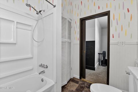 Tiny photo for 317 S Main Street, North Baltimore, OH 45872 (MLS # 10006760)