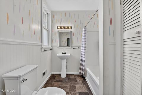 Tiny photo for 317 S Main Street, North Baltimore, OH 45872 (MLS # 10006760)