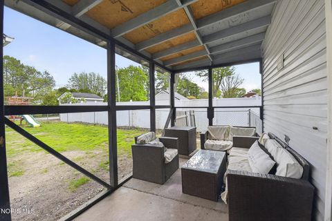 Tiny photo for 317 S Main Street, North Baltimore, OH 45872 (MLS # 10006760)