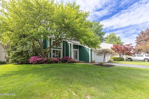 Tiny photo for 3809 Farmbrook Drive, Sylvania, OH 43560 (MLS # 10007475)