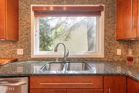 Tiny photo for 3809 Farmbrook Drive, Sylvania, OH 43560 (MLS # 10007475)