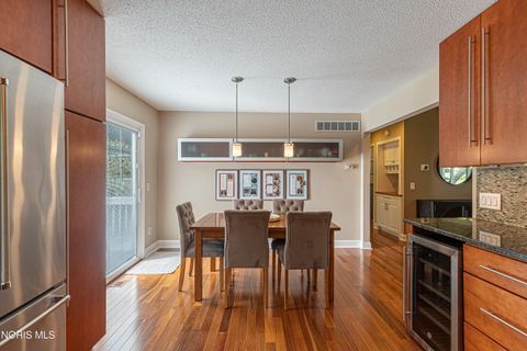 Tiny photo for 3809 Farmbrook Drive, Sylvania, OH 43560 (MLS # 10007475)