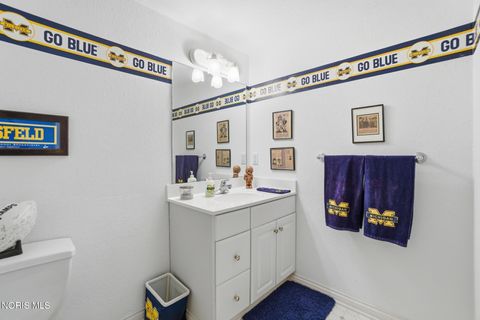 Tiny photo for 7047 White Tail Court, Toledo, OH 43617 (MLS # 10007739)