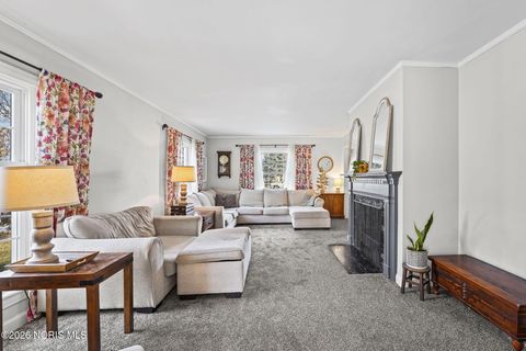 Tiny photo for 315 Fairlawn Place, Findlay, OH 45840 (MLS # 10003450)