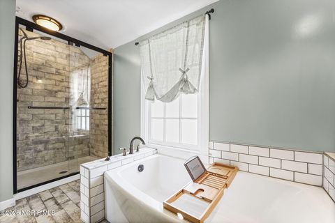 Tiny photo for 315 Fairlawn Place, Findlay, OH 45840 (MLS # 10003450)