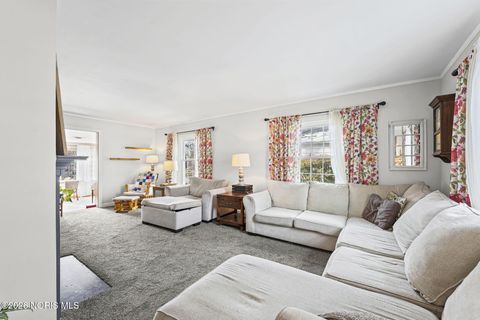 Tiny photo for 315 Fairlawn Place, Findlay, OH 45840 (MLS # 10003450)