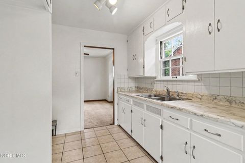 Tiny photo for 2935 Gunckel Boulevard, Toledo, OH 43606 (MLS # 10009270)