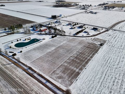 Tiny photo for 10130 Linwood Road, Bowling Green, OH 43402 (MLS # 10001901)