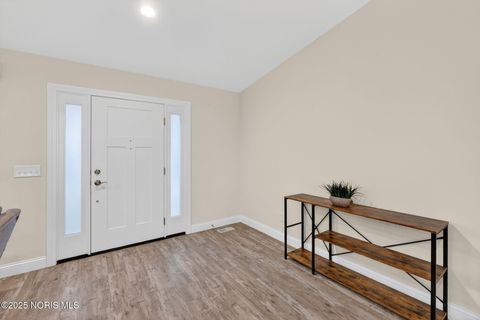 Tiny photo for 10130 Linwood Road, Bowling Green, OH 43402 (MLS # 10001901)