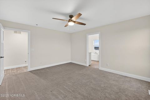 Tiny photo for 10130 Linwood Road, Bowling Green, OH 43402 (MLS # 10001901)