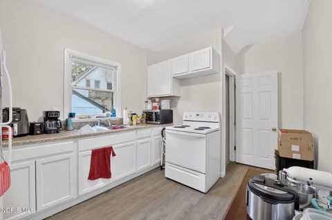 Tiny photo for 1014 Berdan Avenue, Toledo, OH 43612 (MLS # 10010862)