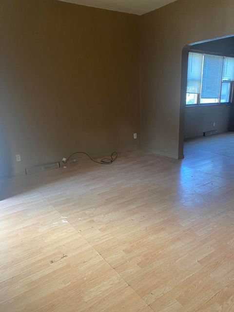 Tiny photo for 1238 N Ontario Street, Toledo, OH 43604 (MLS # 10000101)