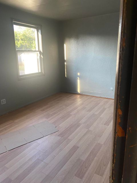 Tiny photo for 1238 N Ontario Street, Toledo, OH 43604 (MLS # 10000101)