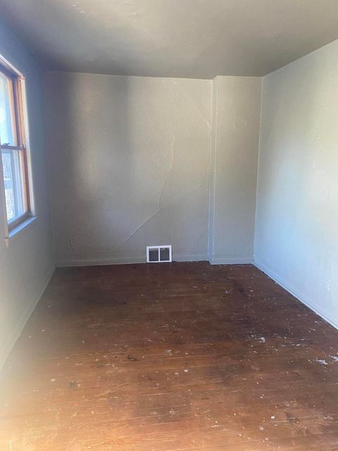 Tiny photo for 1238 N Ontario Street, Toledo, OH 43604 (MLS # 10000101)