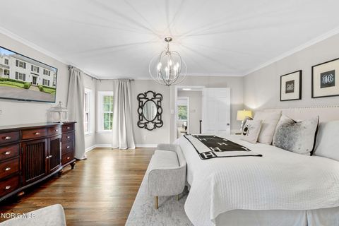 Tiny photo for 2630 Westchester Road, Ottawa Hills, OH 43615 (MLS # 10006003)