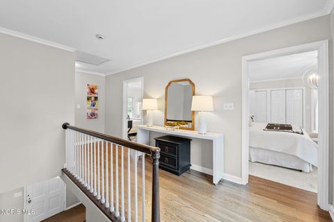 Tiny photo for 2630 Westchester Road, Ottawa Hills, OH 43615 (MLS # 10006003)