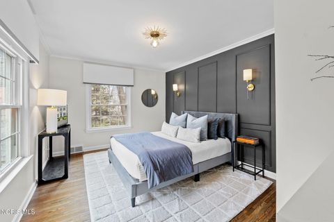 Tiny photo for 2630 Westchester Road, Ottawa Hills, OH 43615 (MLS # 10006003)