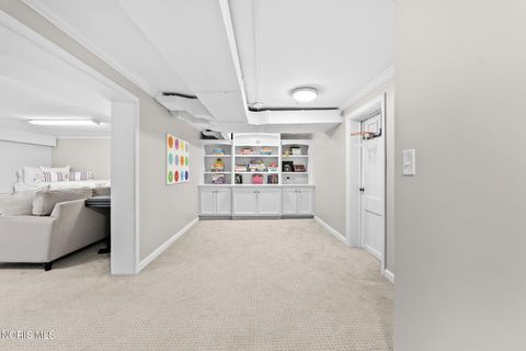 Tiny photo for 2630 Westchester Road, Ottawa Hills, OH 43615 (MLS # 10006003)