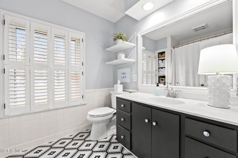 Tiny photo for 2630 Westchester Road, Ottawa Hills, OH 43615 (MLS # 10006003)