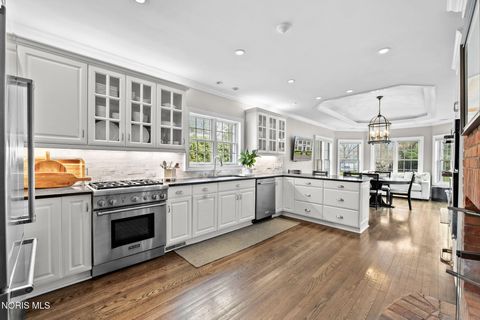 Tiny photo for 2630 Westchester Road, Ottawa Hills, OH 43615 (MLS # 10006003)