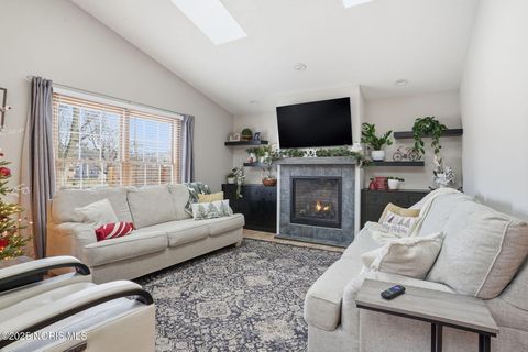 Tiny photo for 228 E Edgar Avenue, Findlay, OH 45840 (MLS # 10001936)