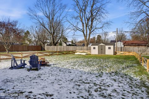 Tiny photo for 228 E Edgar Avenue, Findlay, OH 45840 (MLS # 10001936)